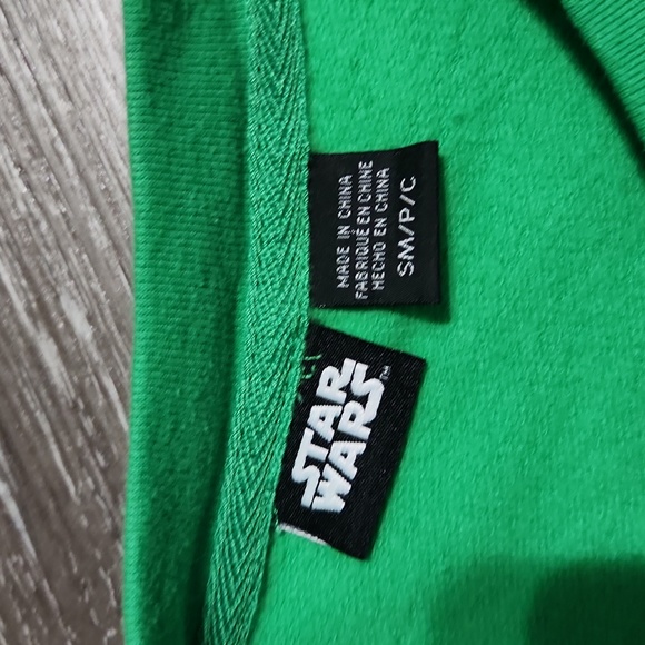 Disney Star Wars Grogu Christmas sweatshirt Men's Small - Picture 3 of 6